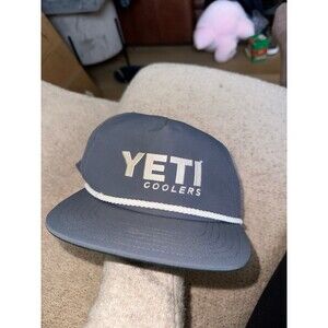 Yeti hat